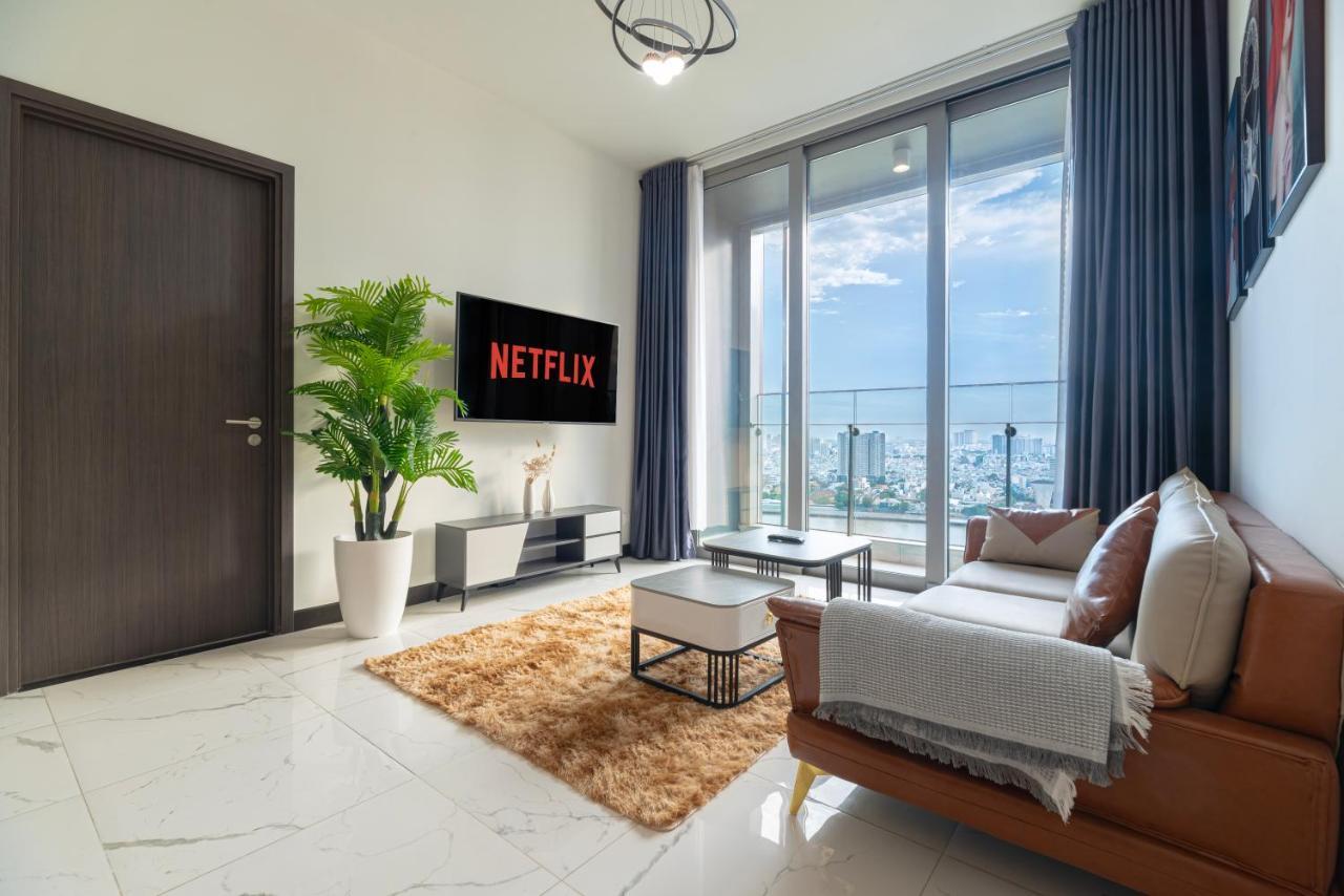 Fully-equipped Luxury In Central With Downtown And River View Căn hộ